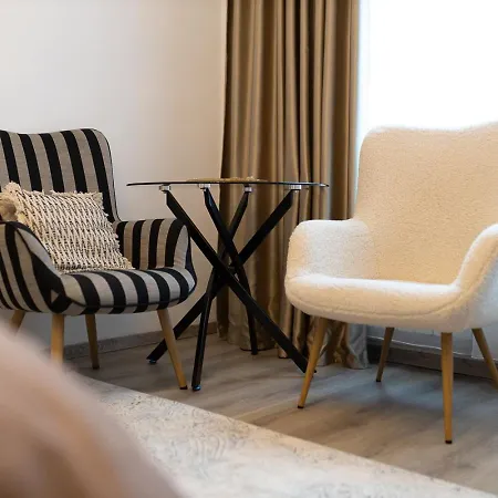 Apartament Modern 9 With Balcony Braszów