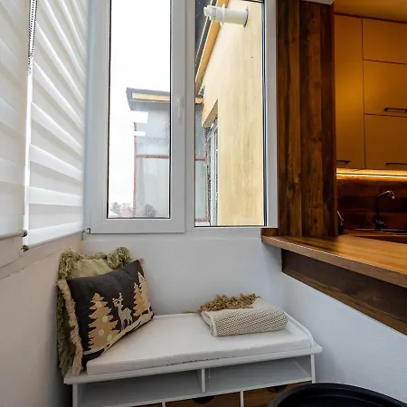 Modern 9 With Balcony Apartmán