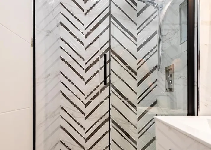 Modern 9 With Balcony Lejlighed *